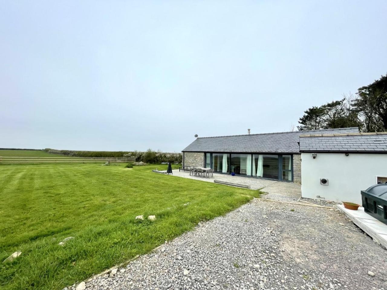 Cosy Barn With Views In Wick Vale Of Glamorgan מראה חיצוני תמונה
